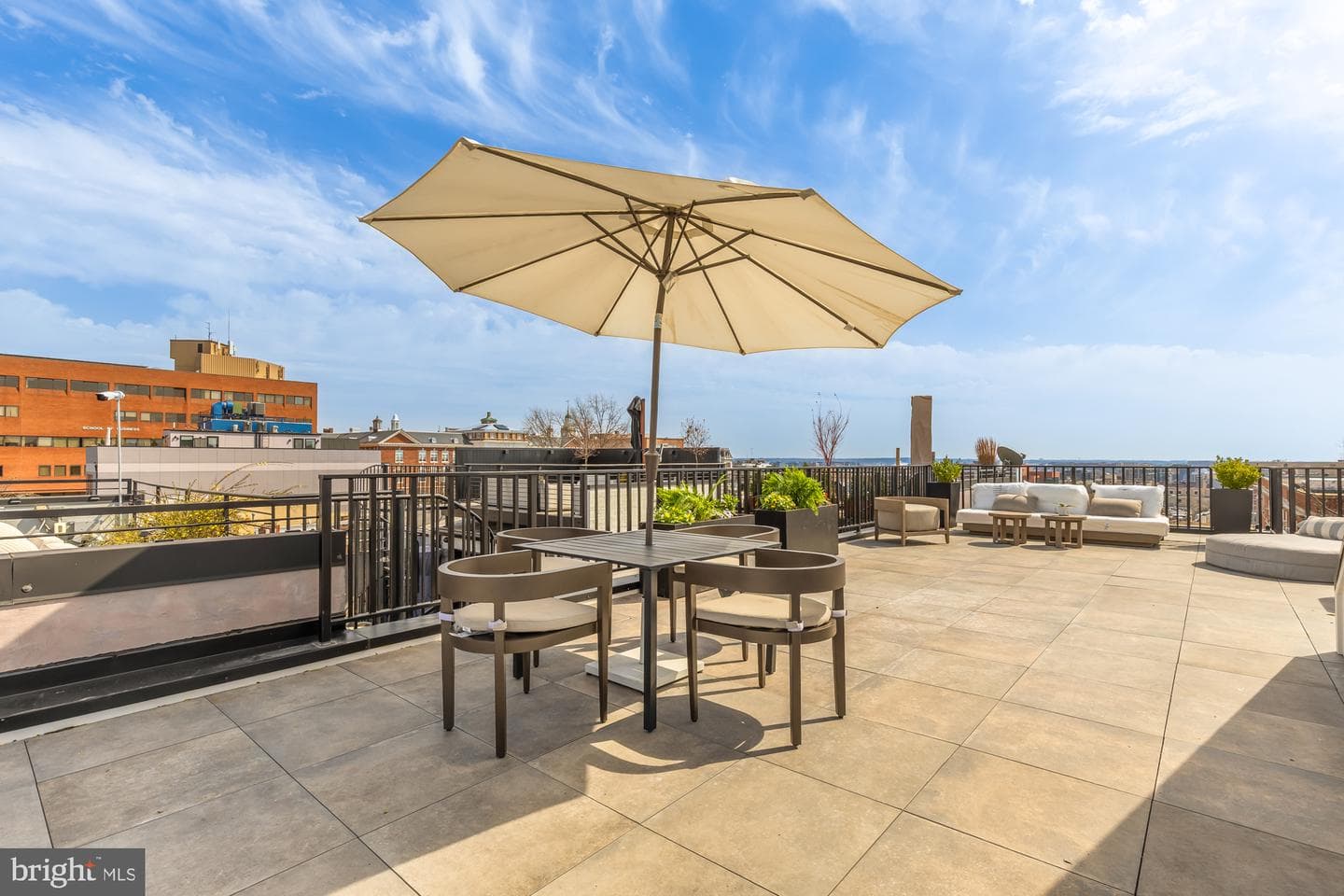 733 Euclid Street NW #304 photo 52