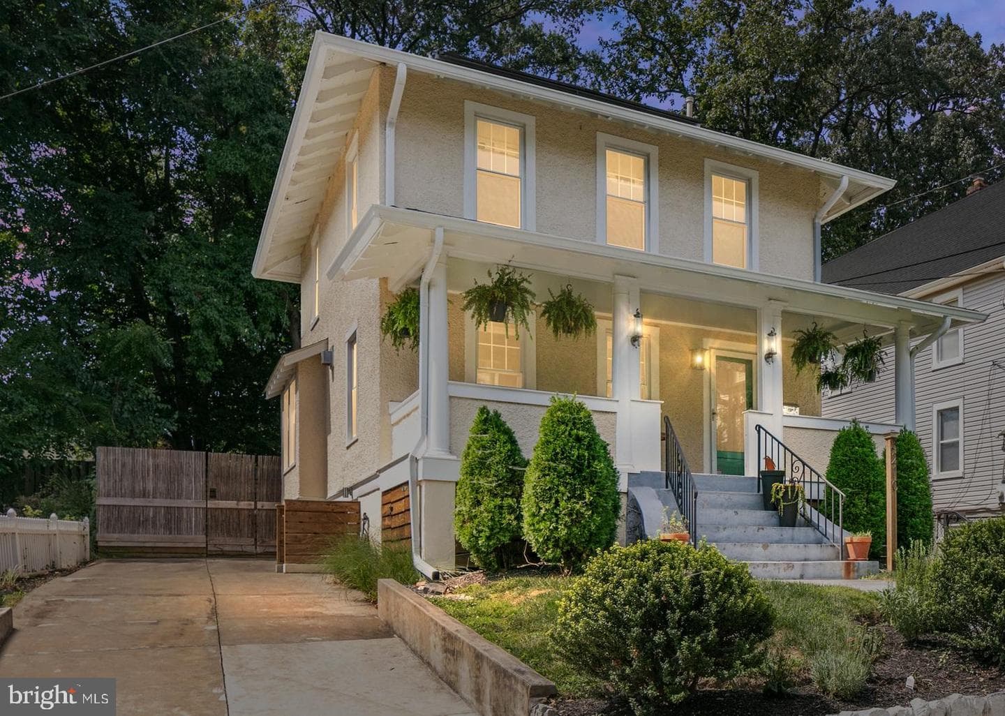 3210 Central Avenue NE, Washington