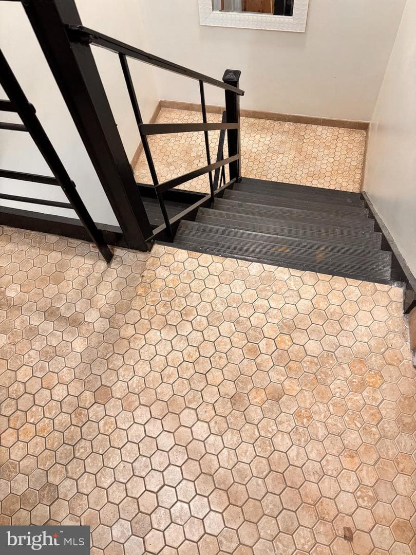 2504 22nd Street NE #6 photo 25