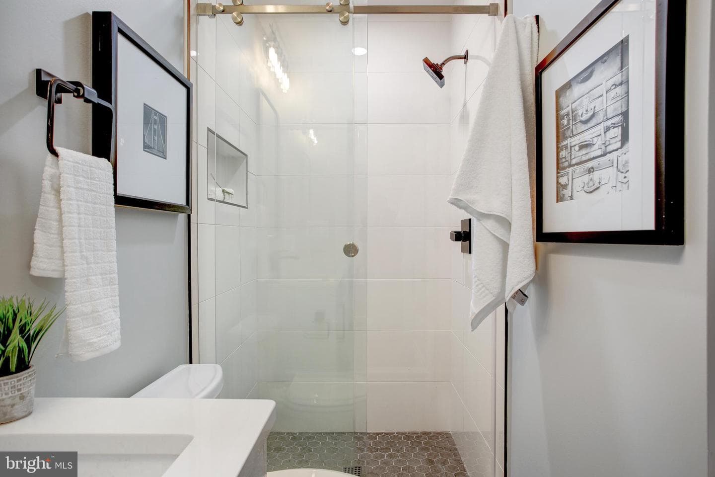2301 Ontario Road NW #101 photo 21