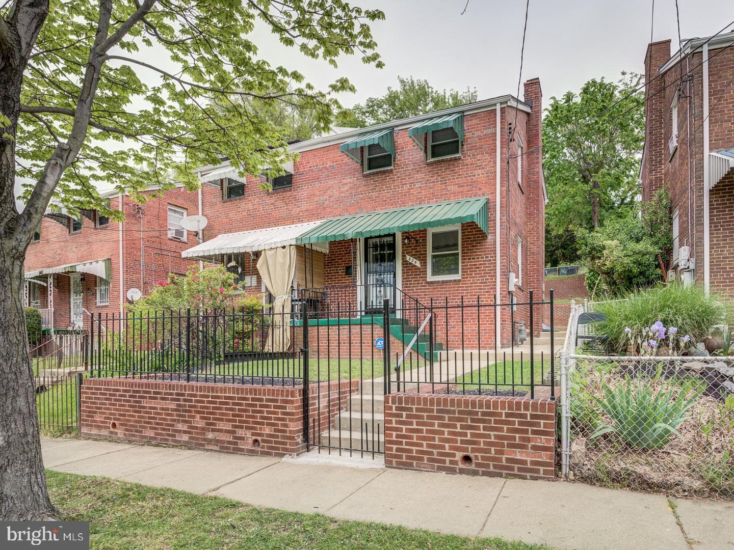 626 Burns Street SE photo 7