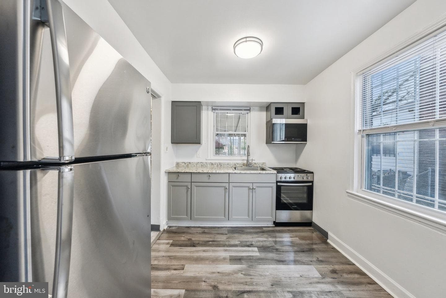 102 46th Street SE photo 6