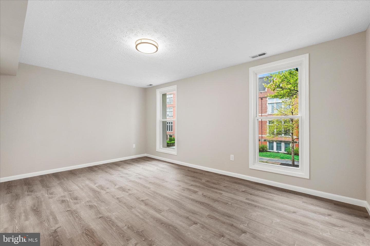 1121 Harvard Street NW #f photo 21