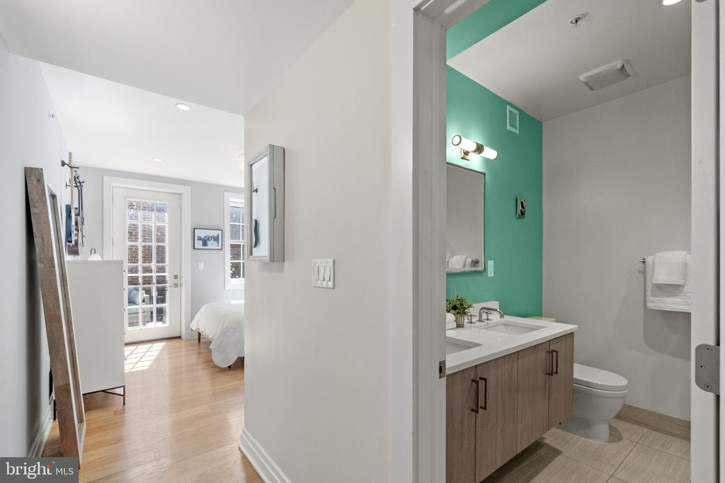 611 D Street SE #4a photo 25