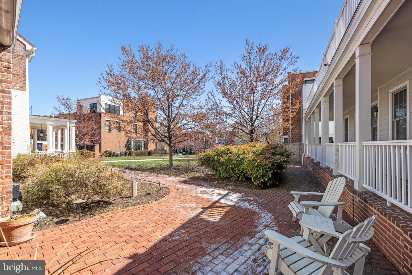 611 D Street SE #4a photo 32