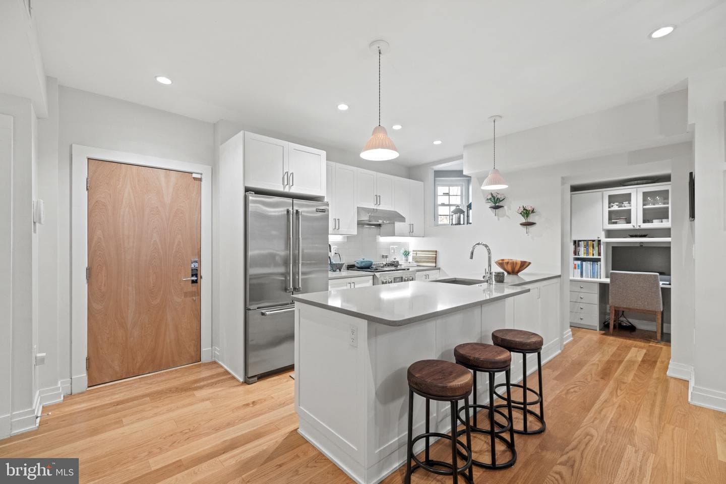 611 D Street SE #4a photo 4