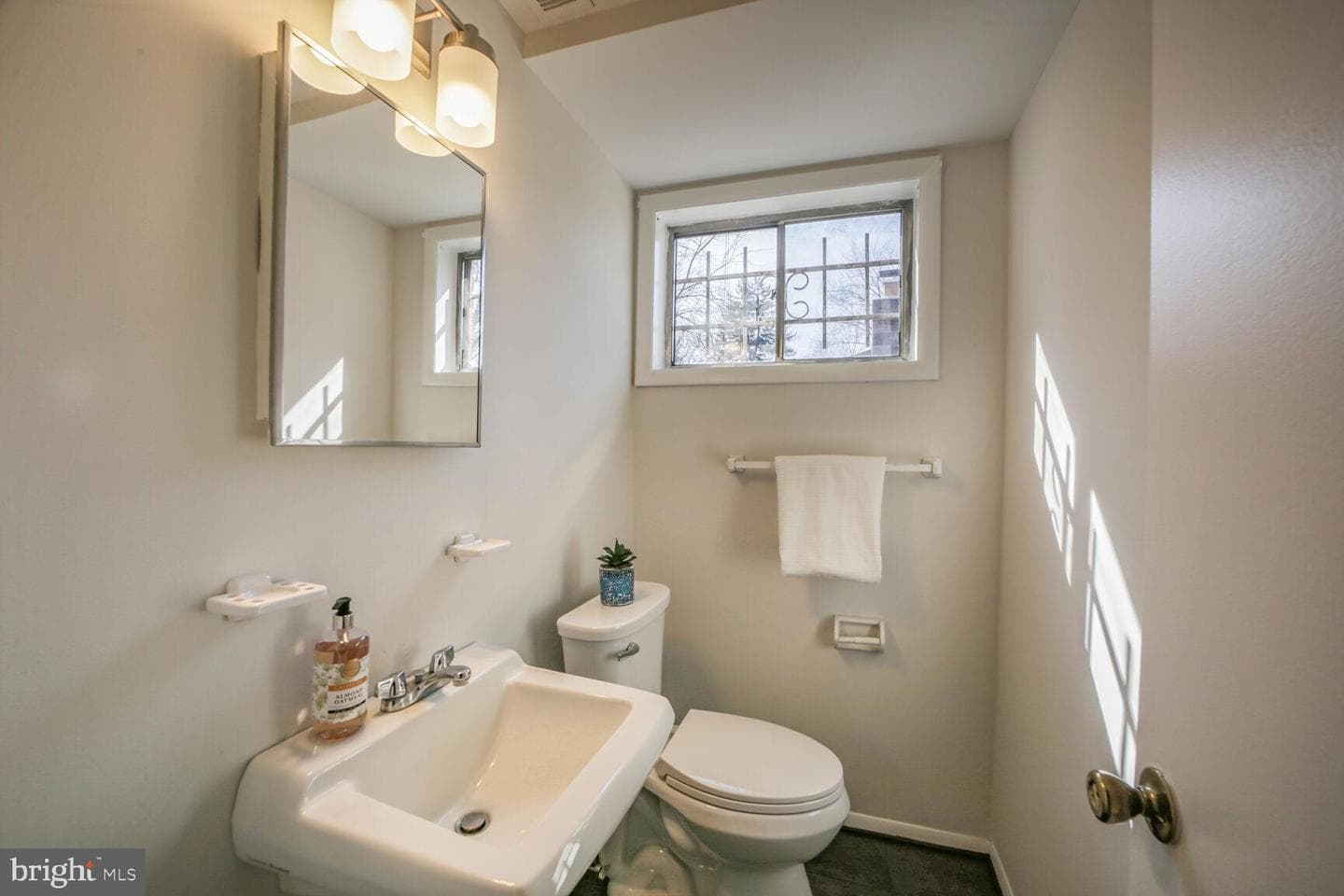 7620 14th Street NW photo 16