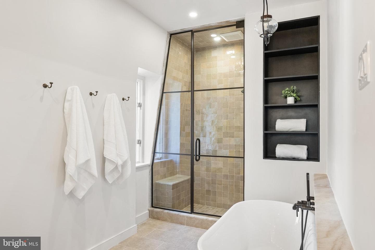 2429 California Street NW photo 31