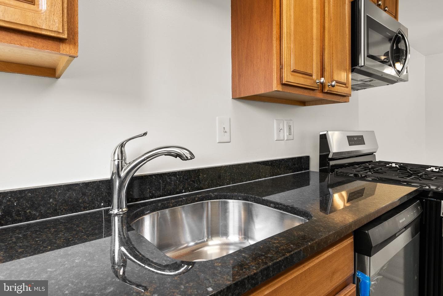 5007 D Street SE #302 photo 11