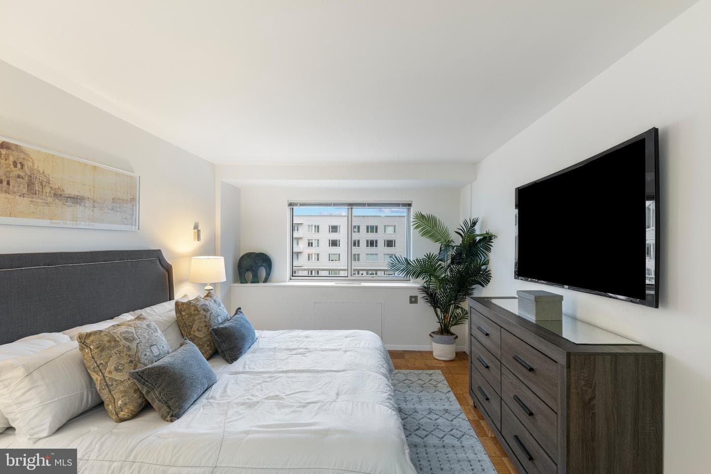 730 24th Street NW #704 photo 16