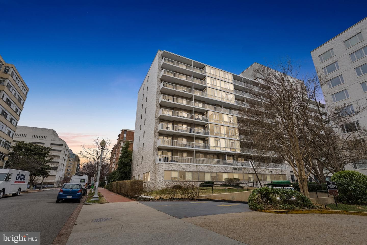 730 24th Street NW #704 photo 29