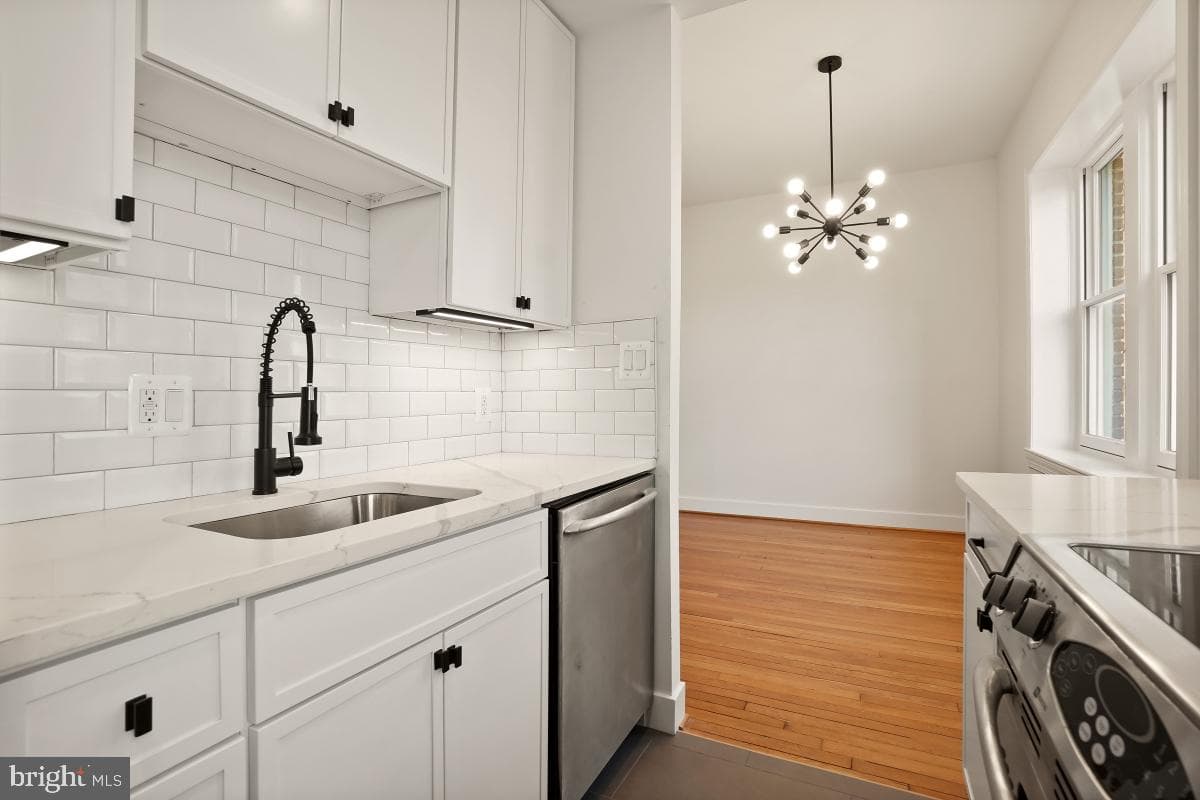 1926 New Hampshire Avenue NW #25 photo 10