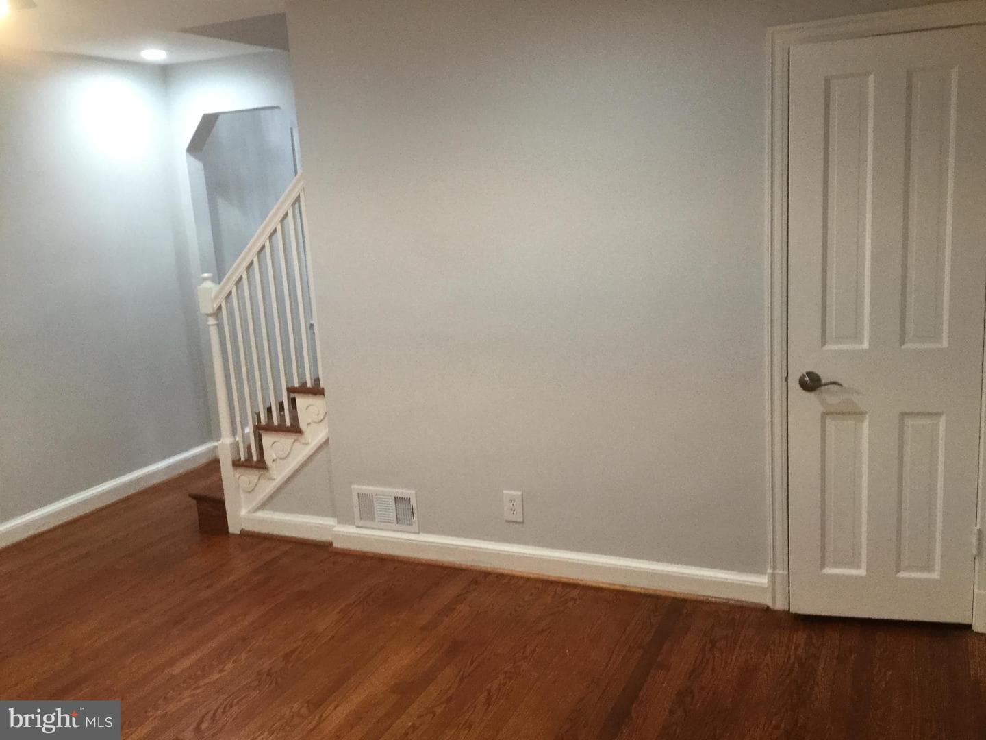 424 Peabody Street NE photo 28