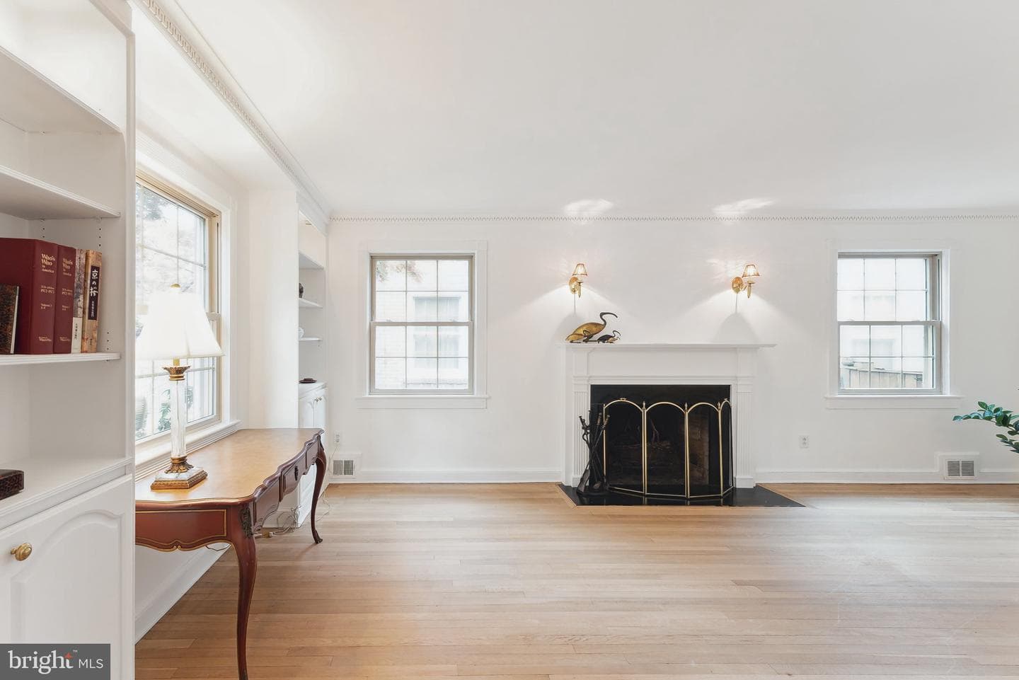 1614 Myrtle Street NW photo 3