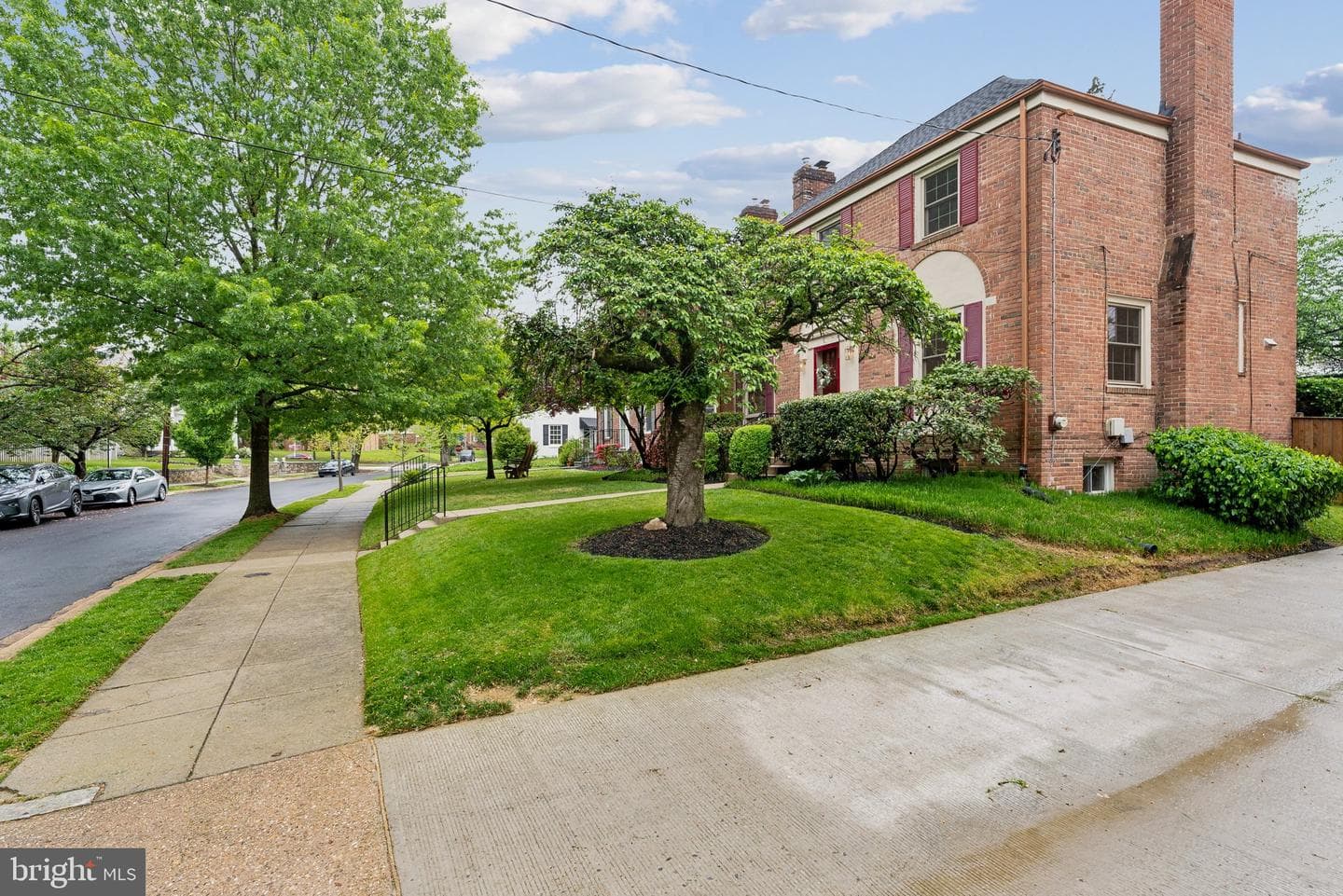 1614 Myrtle Street NW photo 30