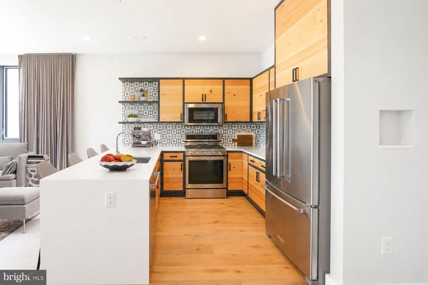 1012 Harvard Street NW #8 photo 4
