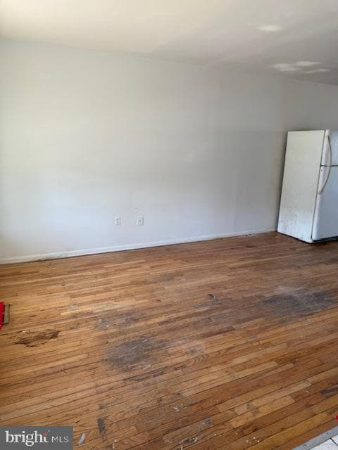 1266 Barnaby Terrace SE photo 3