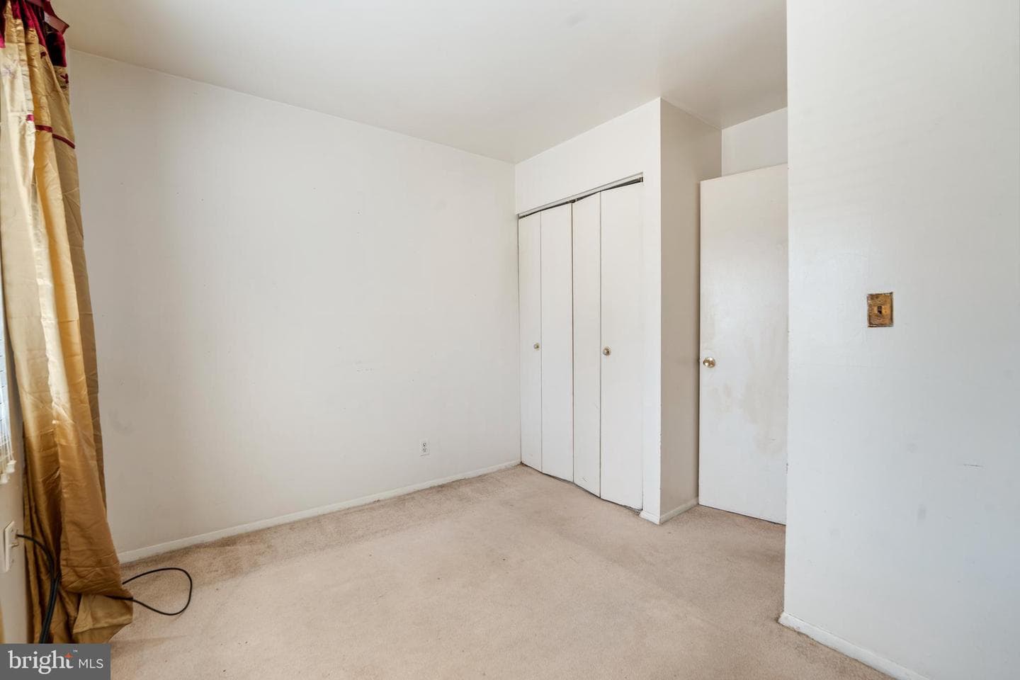 1643 11th Place NE photo 11