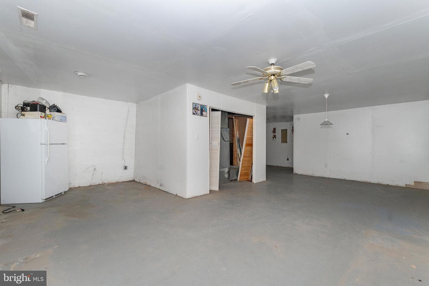 1643 11th Place NE photo 23