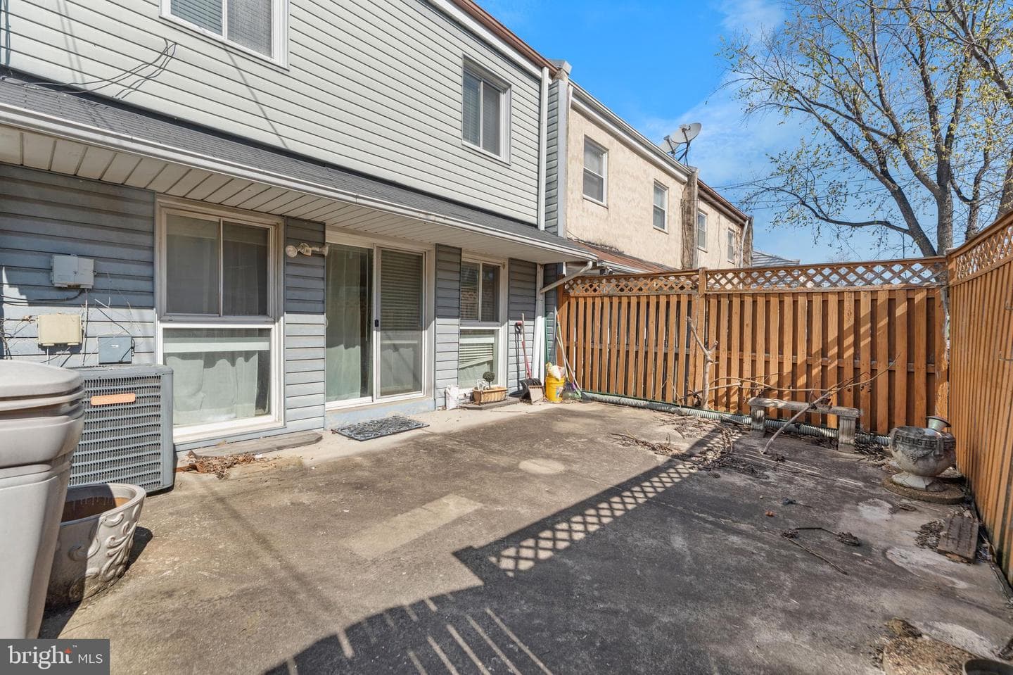 1643 11th Place NE photo 24