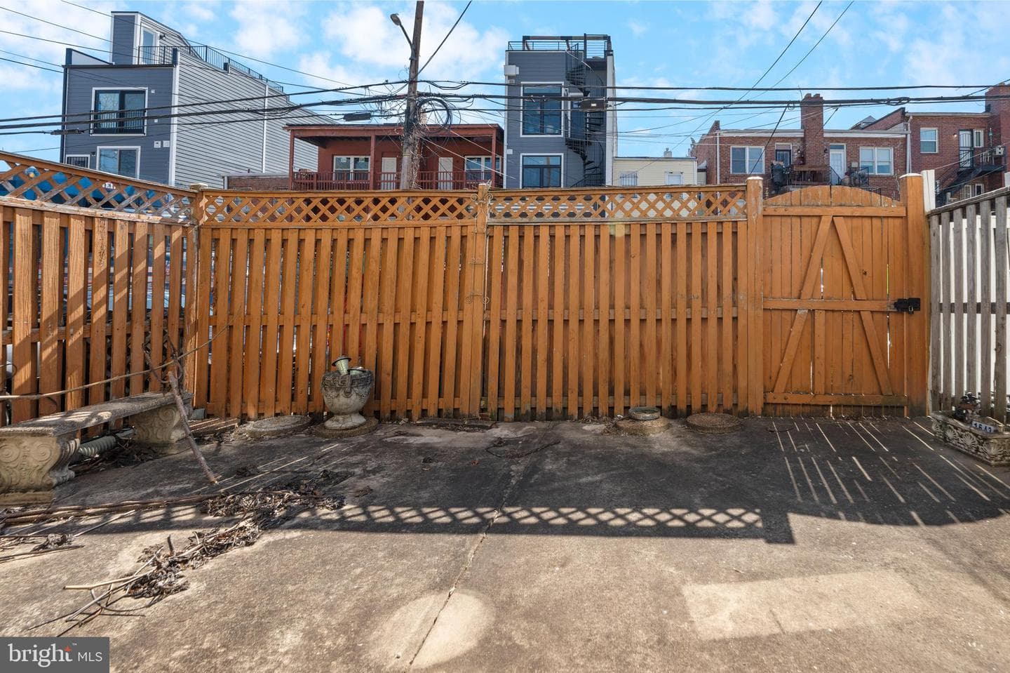 1643 11th Place NE photo 27