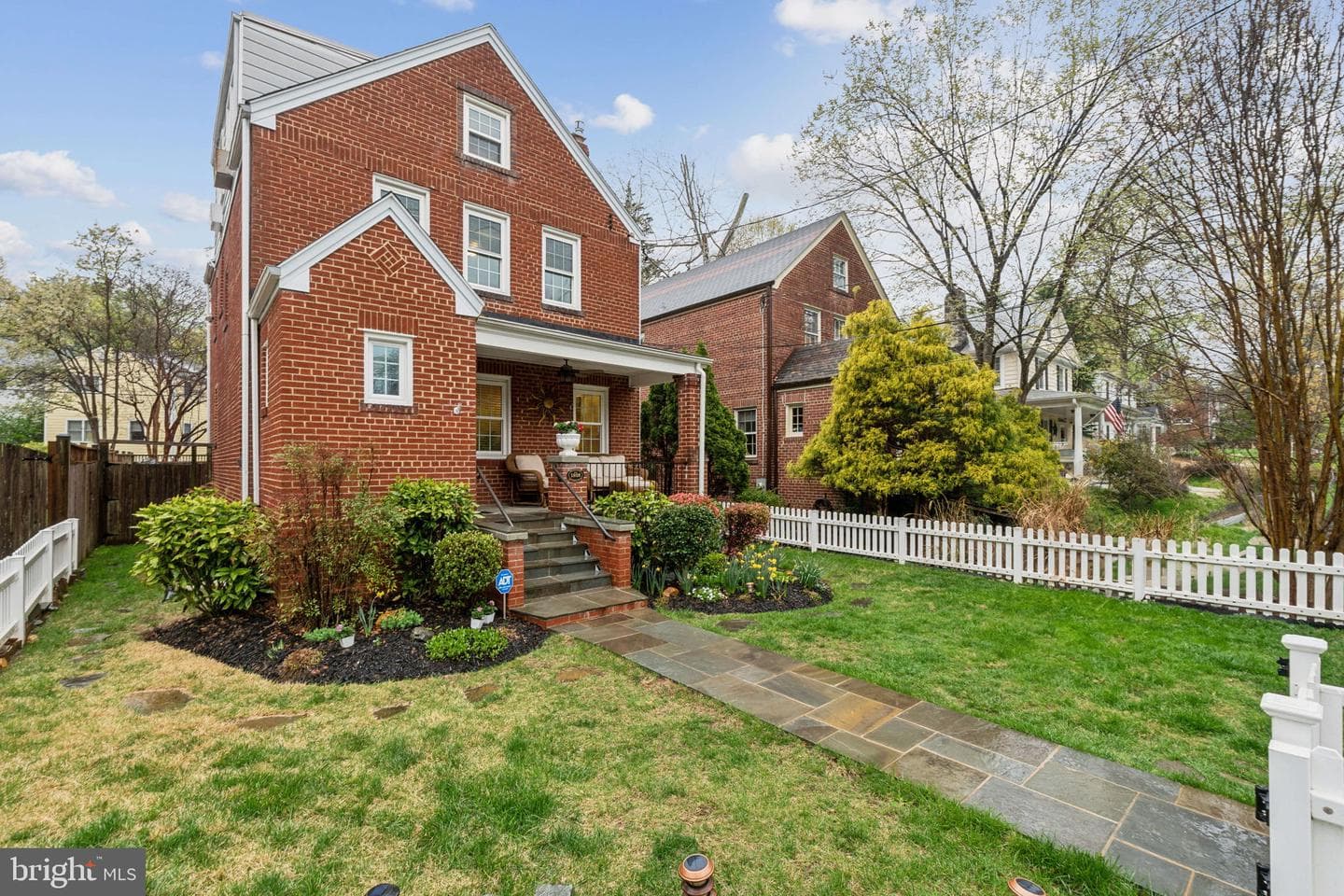 6144 Utah Avenue NW photo 49