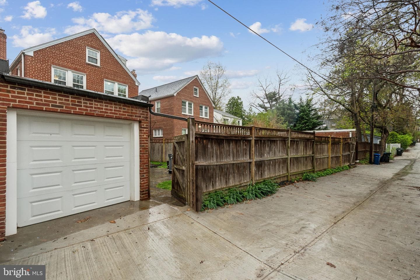 6144 Utah Avenue NW photo 8
