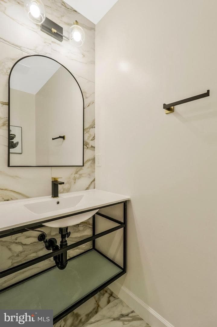 1226 Irving Street NW #1 photo 13