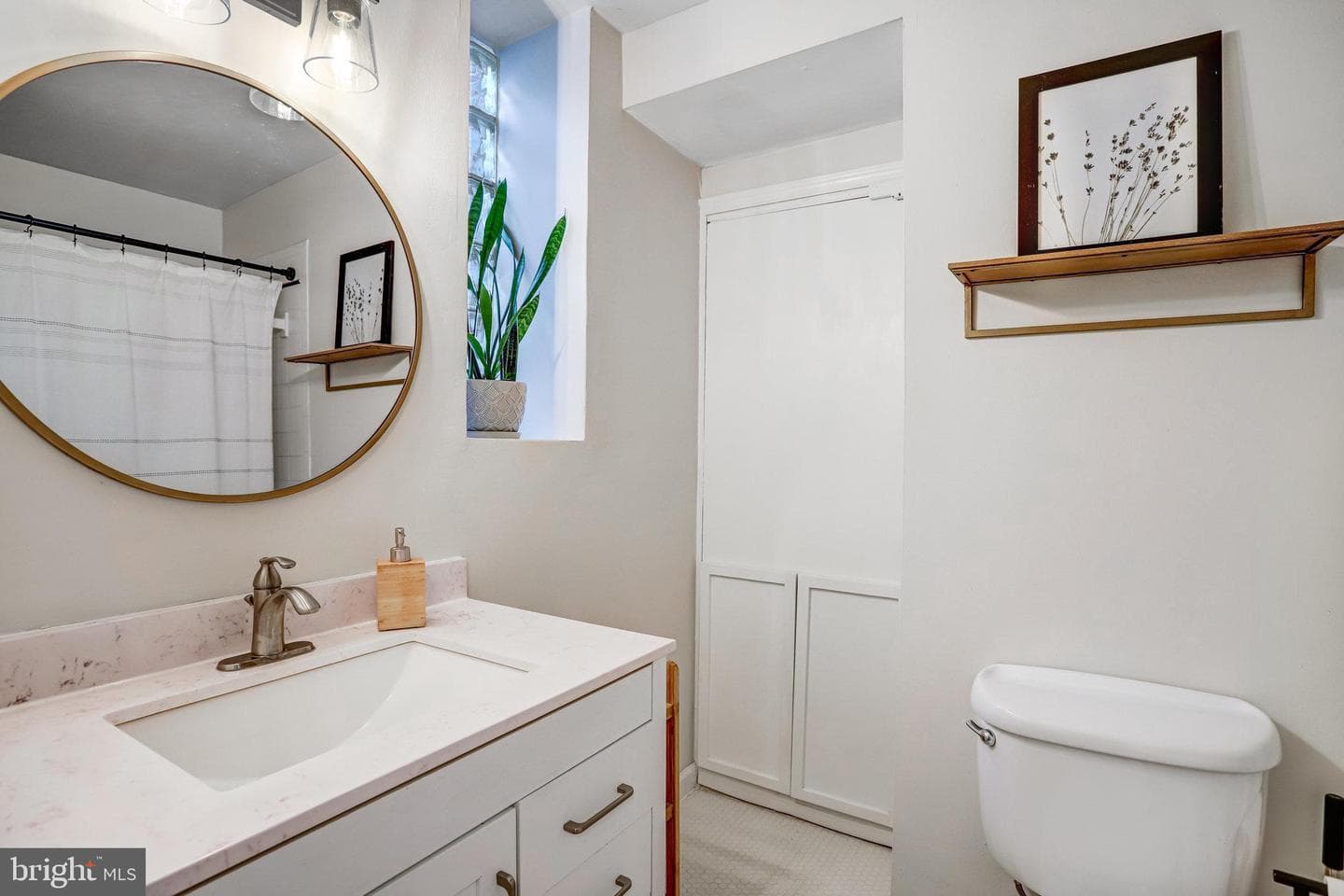 1038 Lamont Street NW #1a photo 10