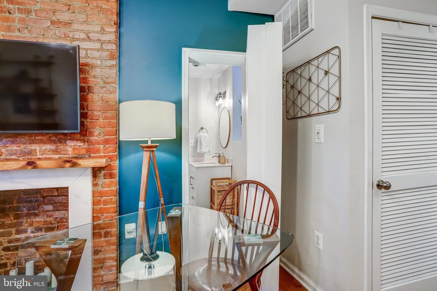 1038 Lamont Street NW #1a photo 7