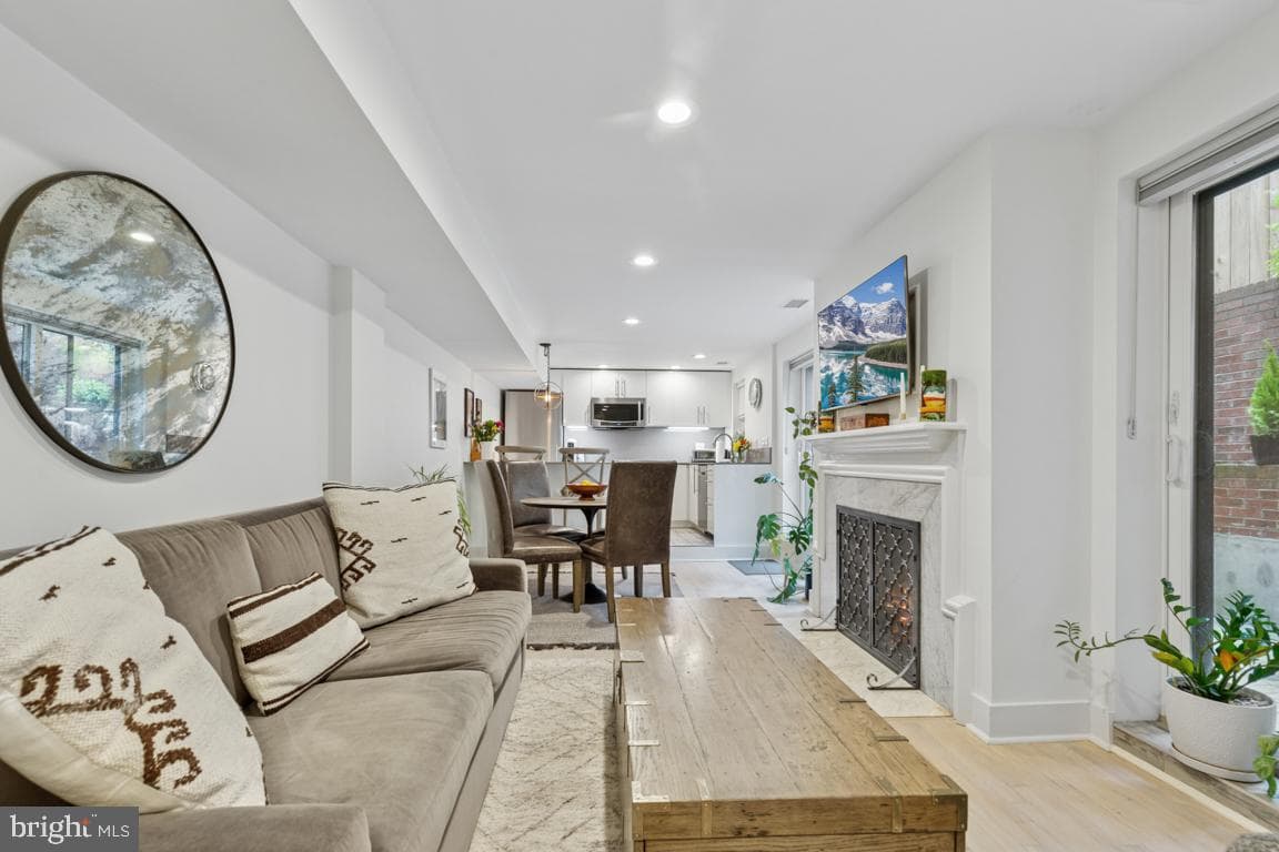 1318 35th Street NW #3 photo 12