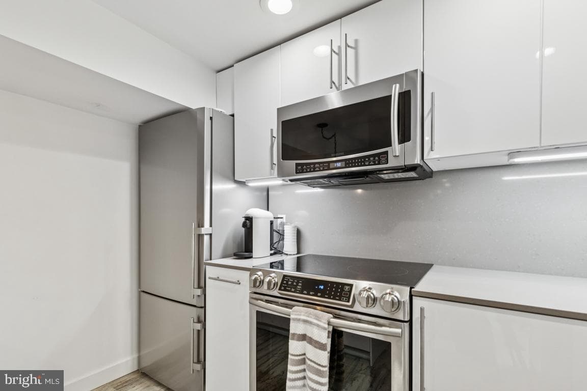 1318 35th Street NW #3 photo 20