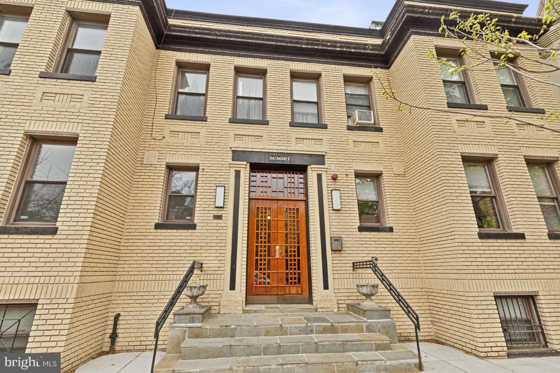 1318 35th Street NW #3 photo 25