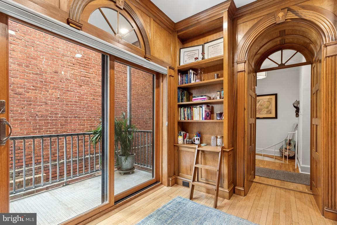 1318 35th Street NW #3 photo 3