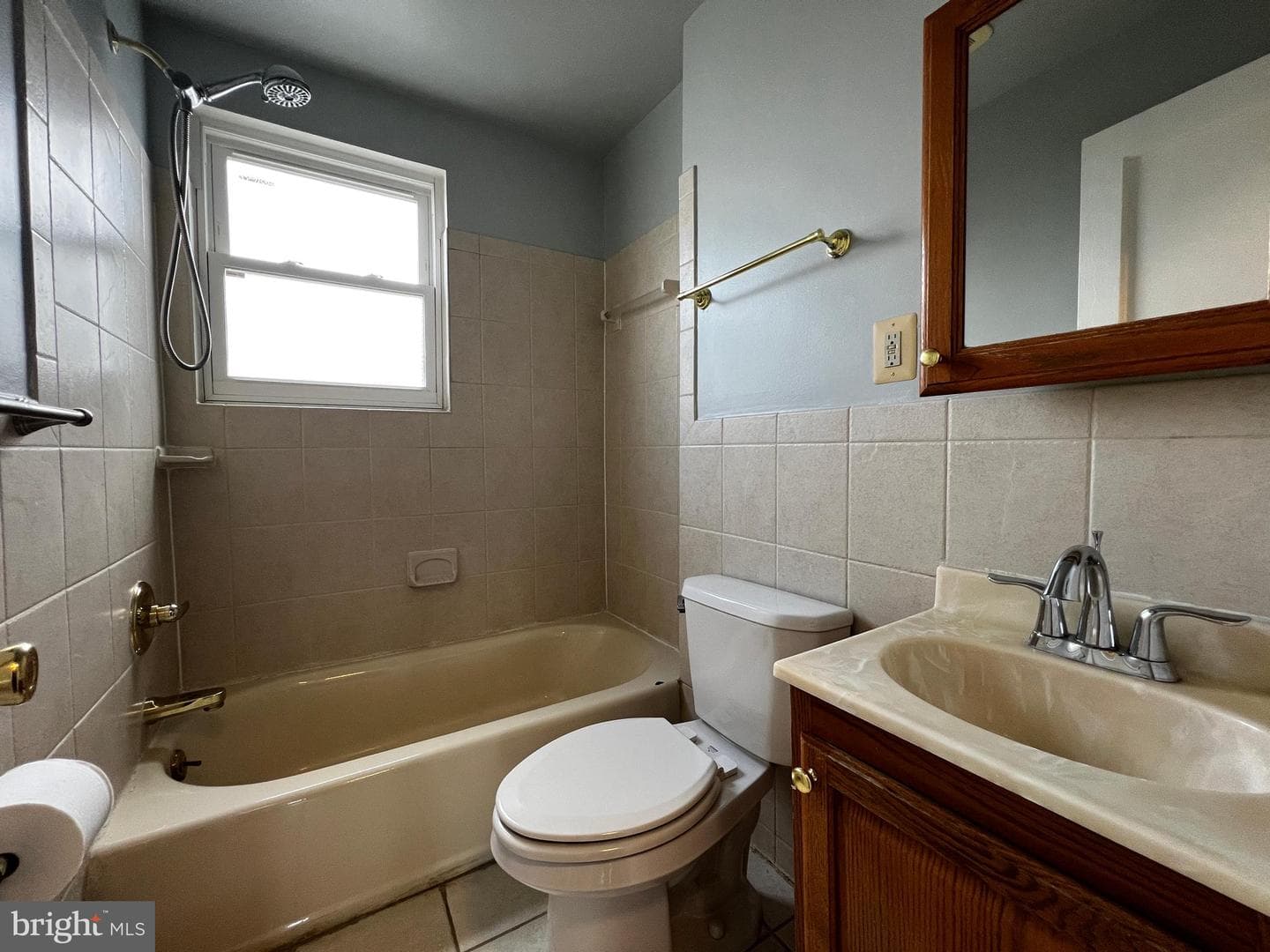 1171 Summit Street NE photo 22
