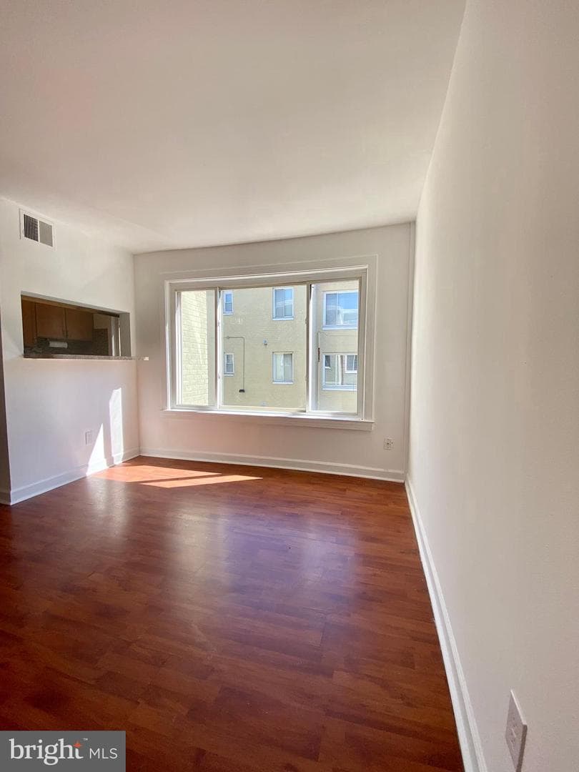 701 Brandywine Street SE #201 photo 10