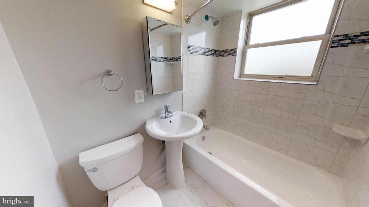 2642 Birney Place SE #202 photo 60