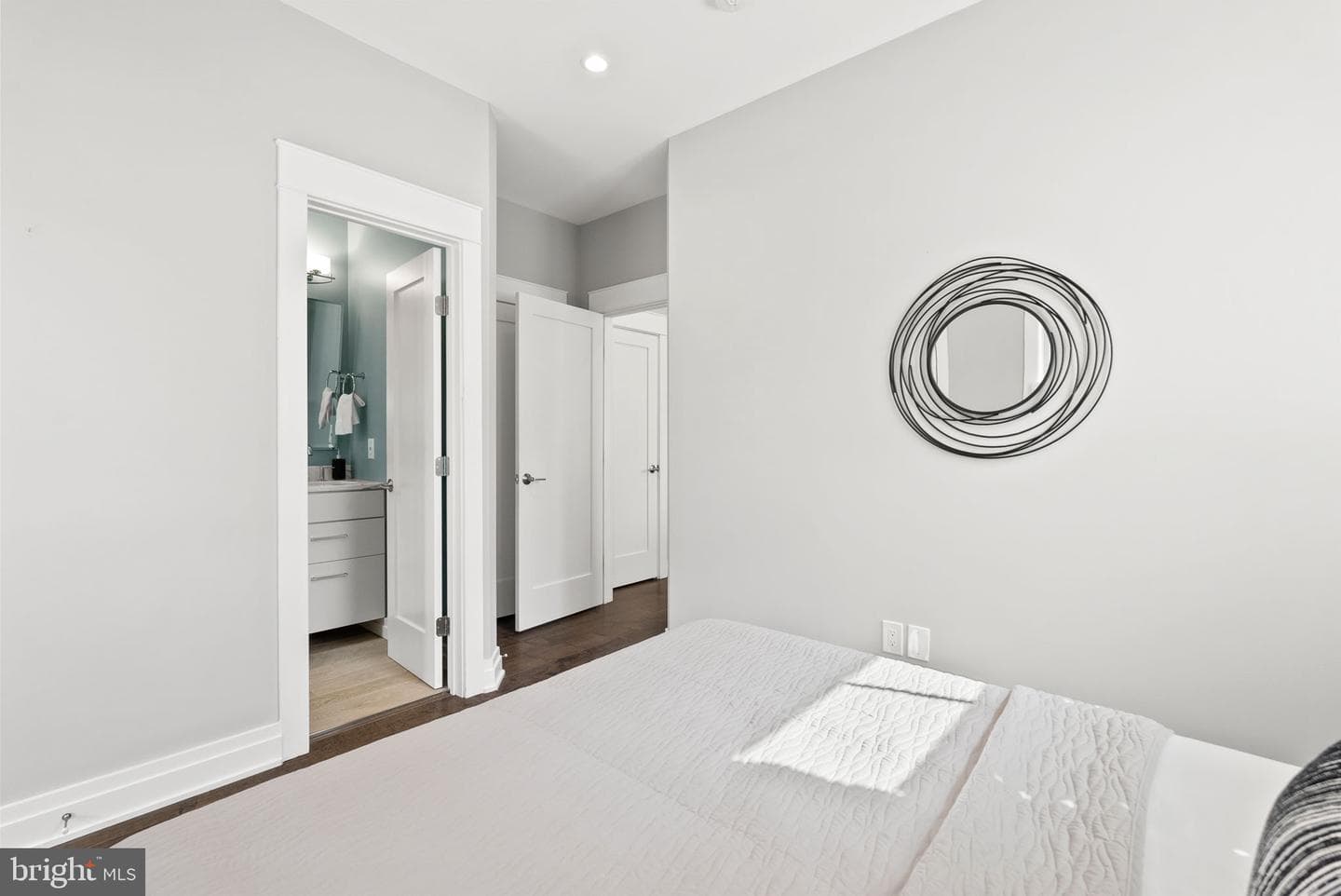 900 11th Street NE #1 photo 18