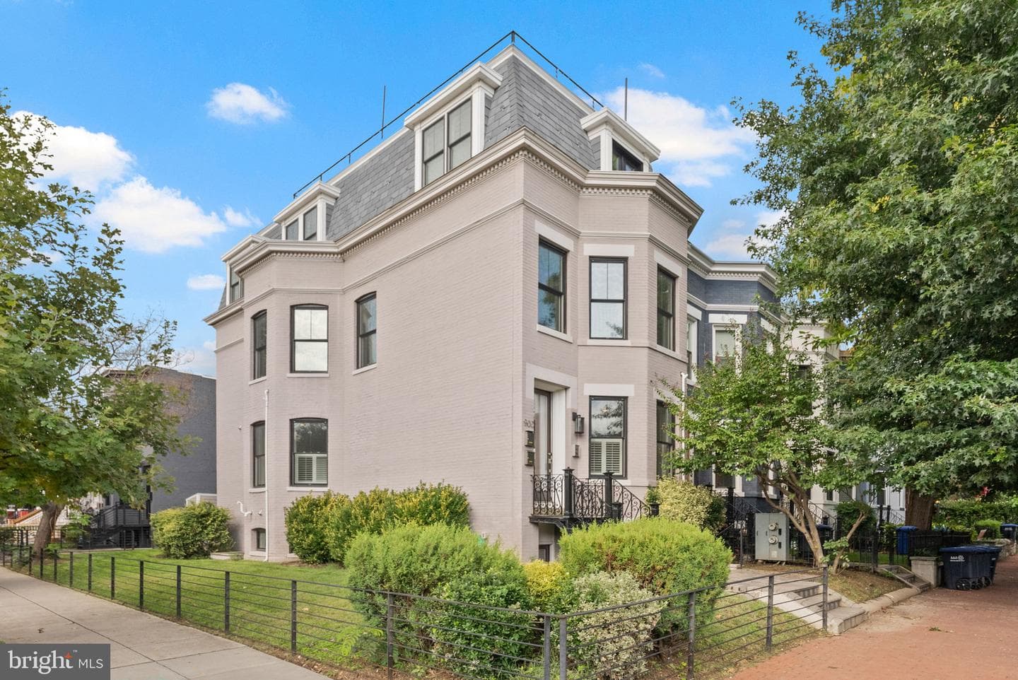 900 11th Street NE #1 photo 3
