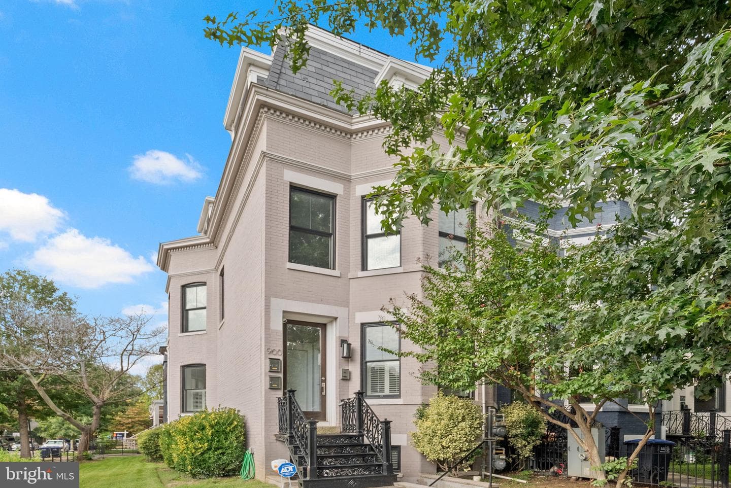 900 11th Street NE #1 photo 4