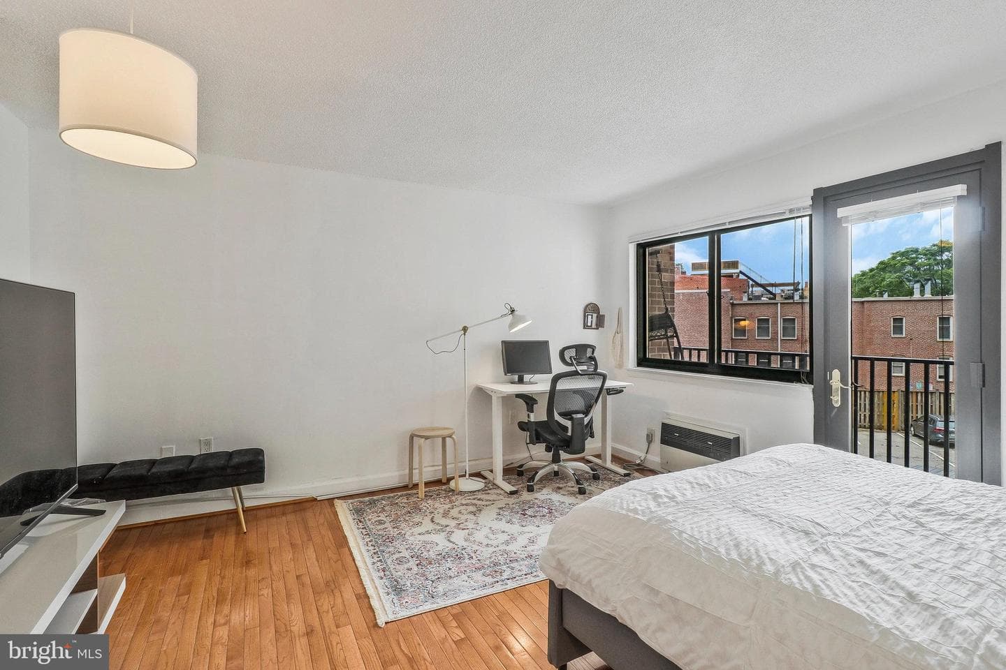 1816 New Hampshire Avenue NW #303 photo 13