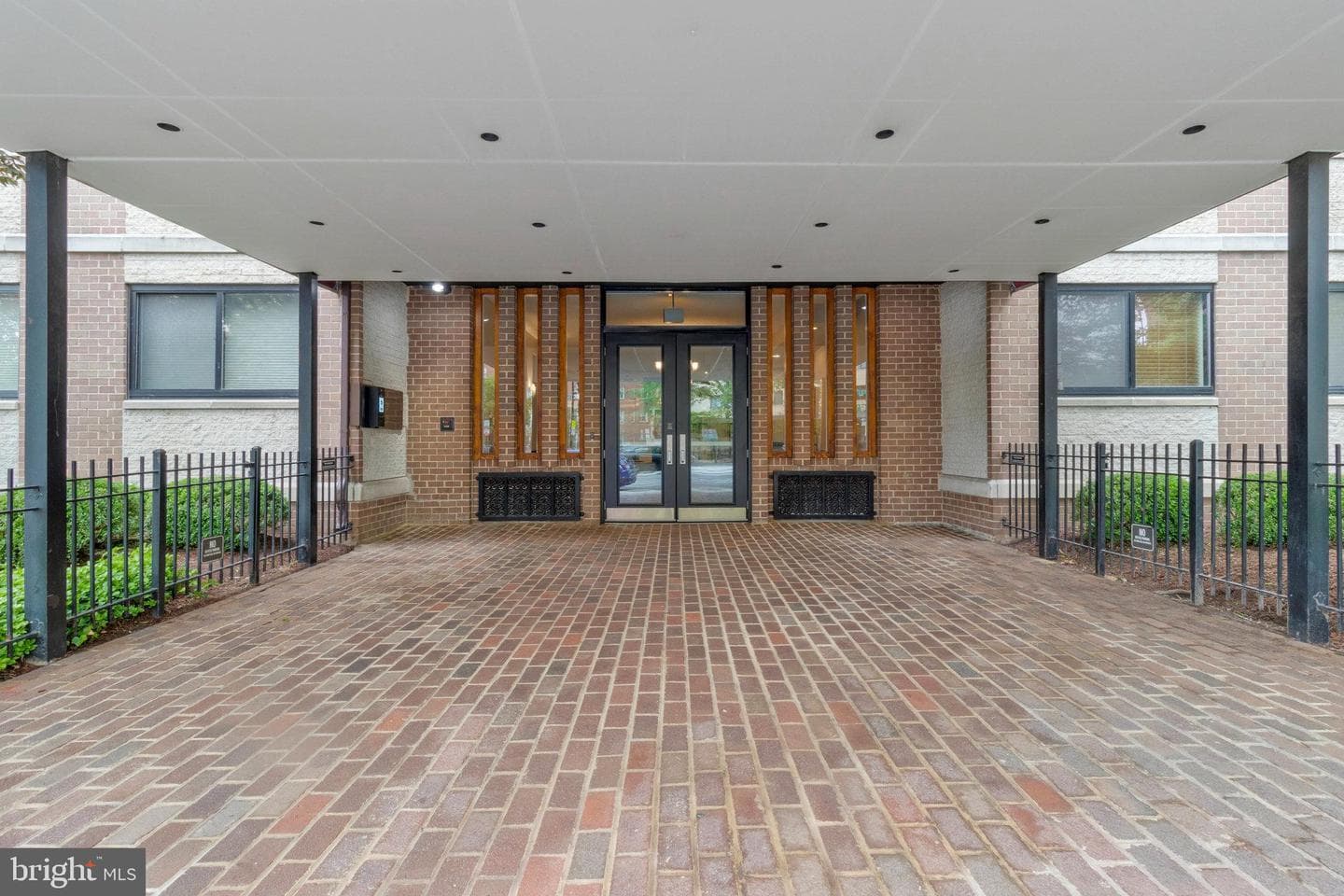 1816 New Hampshire Avenue NW #303 photo 7