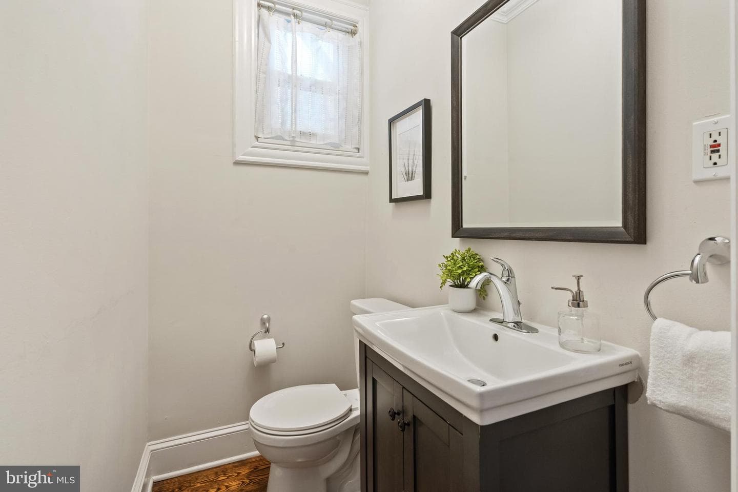 705 7th Street NE photo 17