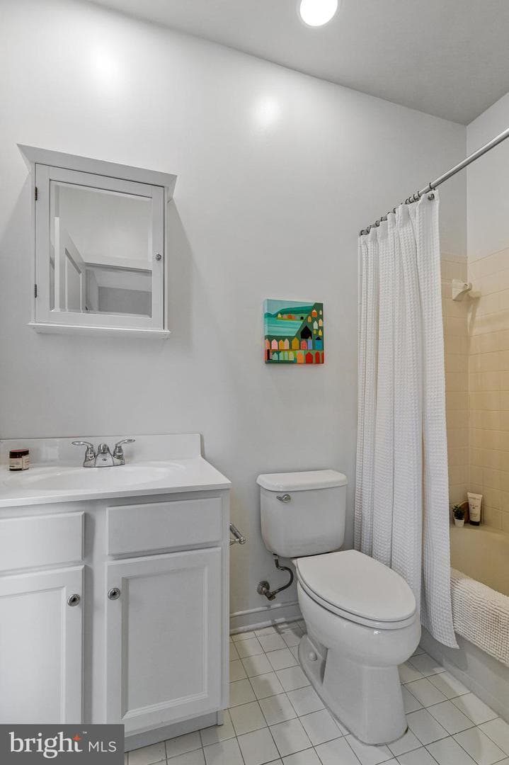 415 I Street SE photo 28