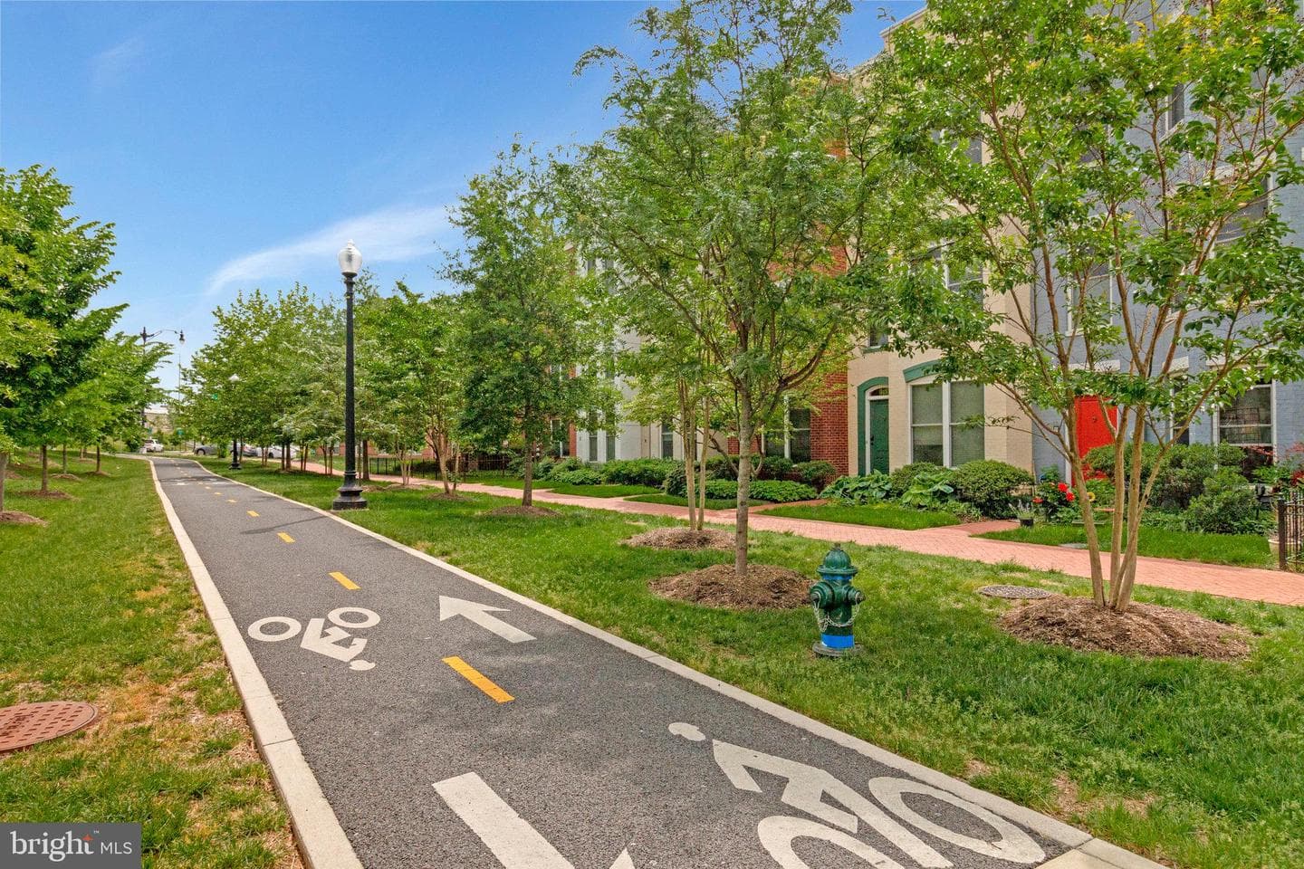 415 I Street SE photo 45