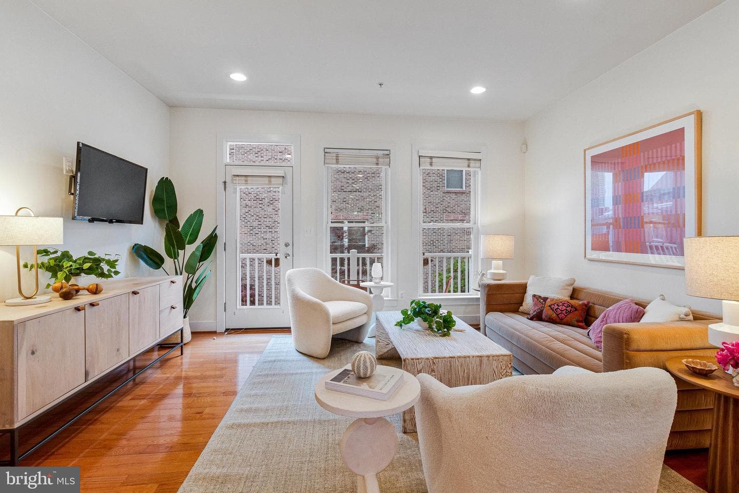 415 I Street SE photo 7