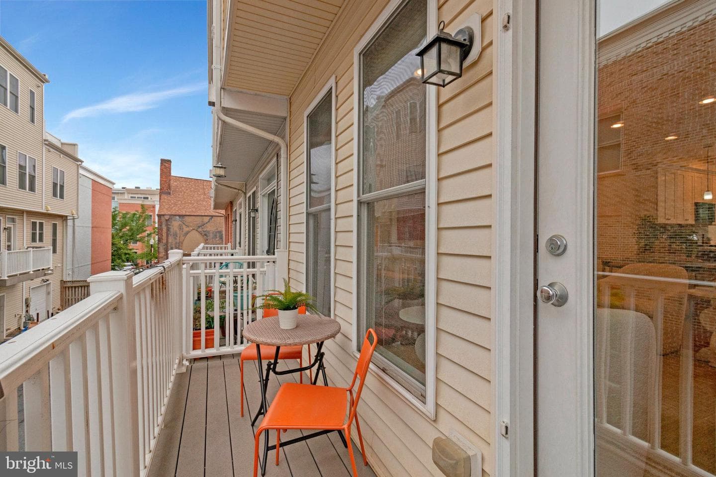 415 I Street SE photo 9