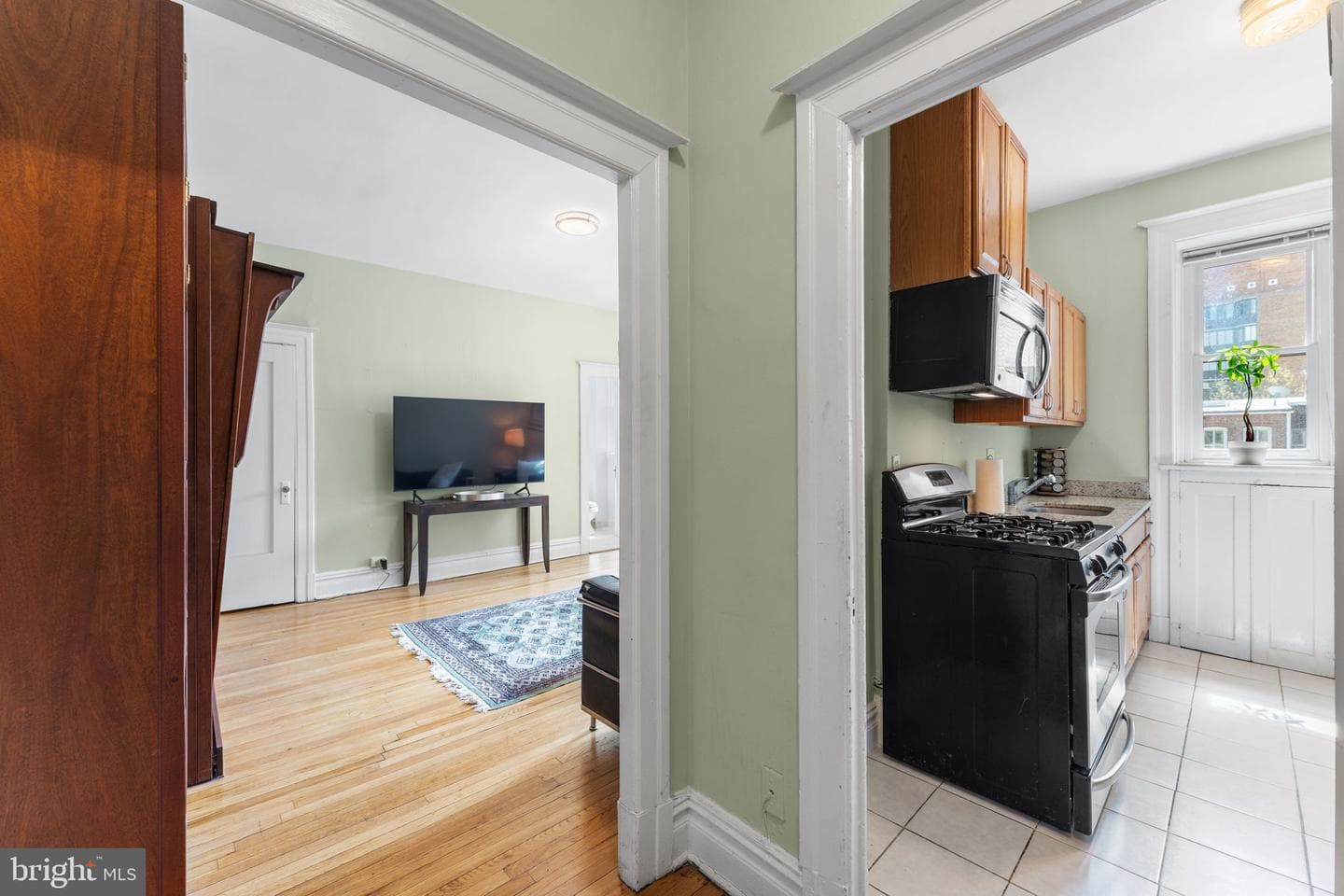 1514 17th Street NW #311 photo 8