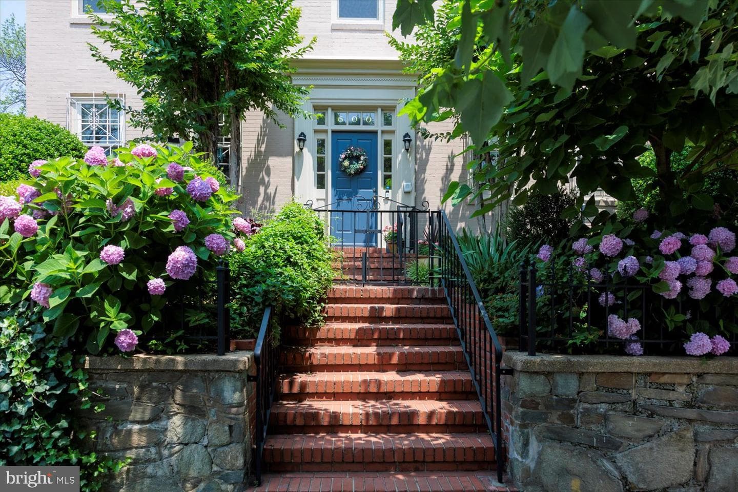 600 G Street SE photo 3