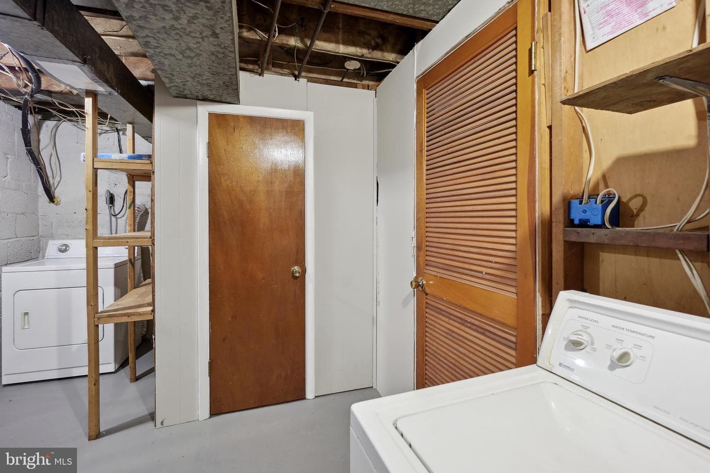 4333 Chaplin Street SE photo 22